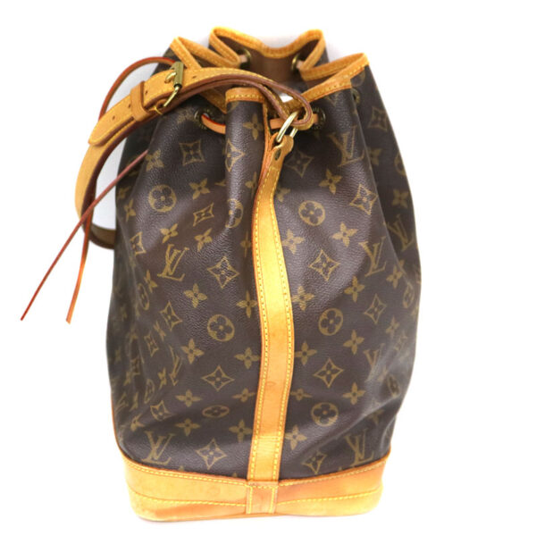 a21 8896 5 Louis Vuitton Noe Shoulder Bag Monogram Canvas Brown