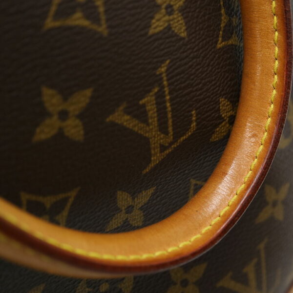 a21 9272 9 Louis Vuitton Alma Handbag Monogram Brown