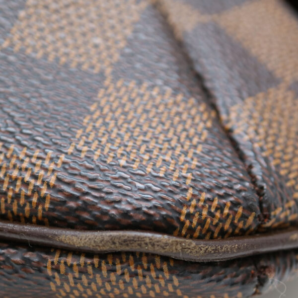 a22 2544 8 Louis Vuitton Musette Shoulder Bag Damier Brown