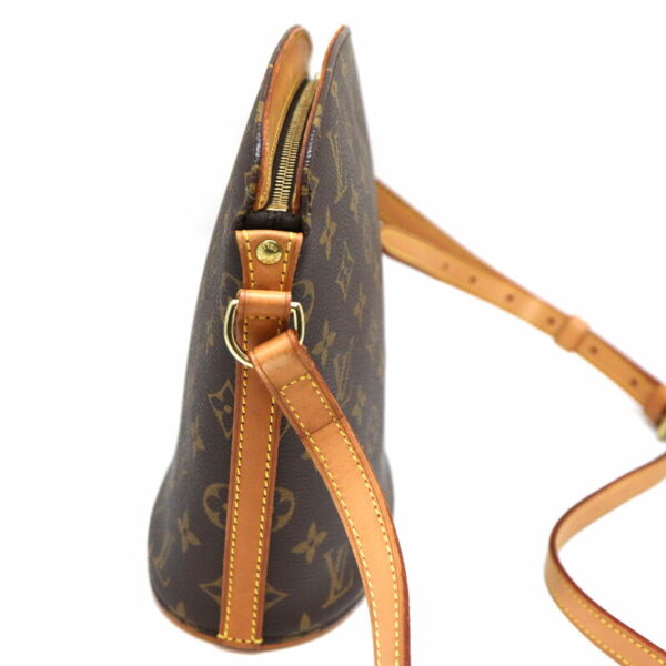 a22 4535 4 Louis Vuitton Dol O Shoulder Bag Monogram Canvas Brown