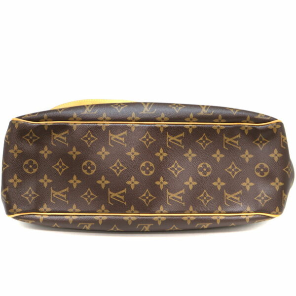 a22 4707 5 Louis Vuitton Batignolles Horizontal Shoulder Bag Monogram Canvas Brown