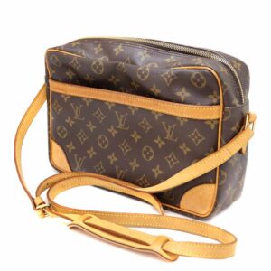 a22 4934 1 Louis Vuitton Popincourt Mini Tote Bag Monogram Leather Brown