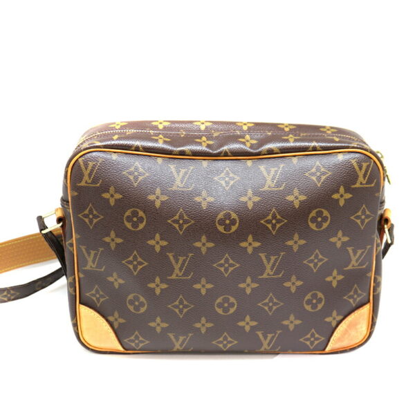 a22 6318 3 Louis Vuitton Nile Shoulder Bag Monogram Canvas Brown