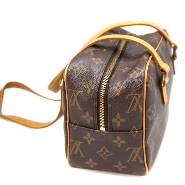 a22 6635 4 Louis Vuitton Cite MM Shoulder Bag Canvas Brown