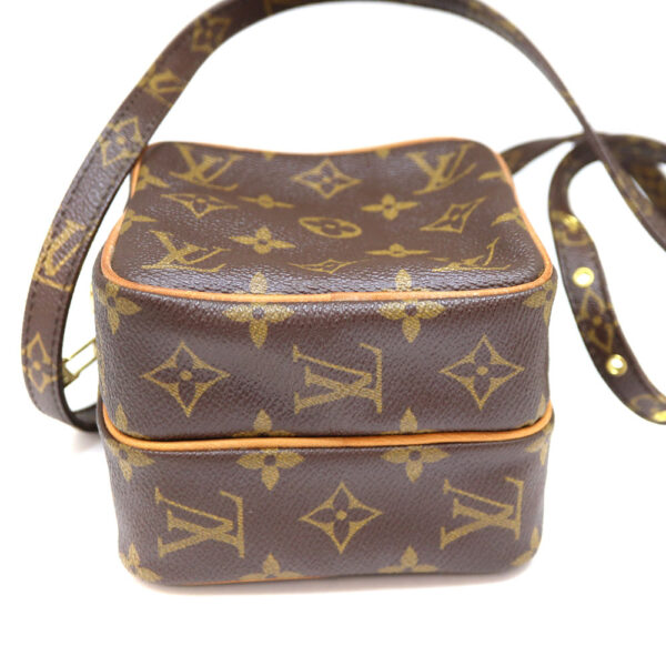 a22 7989 6 Louis Vuitton Amazon Model Shoulder Bag Monogram Canvas Brown