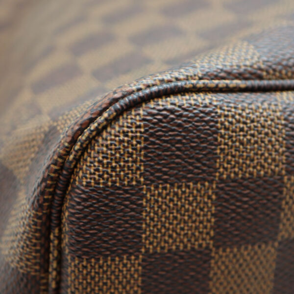 a22 8186 7 Louis Vuitton Neverfull MM Tote Bag Damier Canvas Brown