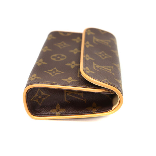 a22 8976 4 Louis Vuitton Pochette Florentine Waist Pouch Monogram Canvas Brown