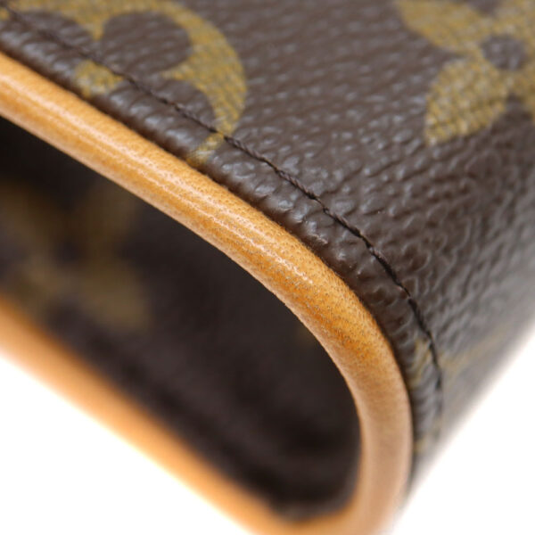 a22 8976 8 Louis Vuitton Pochette Florentine Waist Pouch Monogram Canvas Brown