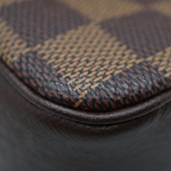 a23 10106 6 Louis Vuitton Truth Pouch Damier Canvas Brown