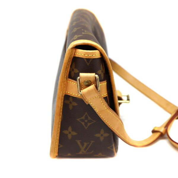 a23 11178 4 Louis Vuitton Sologne Shoulder Bag Monogram Canvas Brown