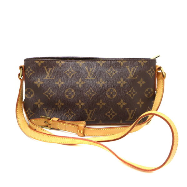 a23 11260 1 Louis Vuitton Trotter Shoulder Bag Monogram Canvas