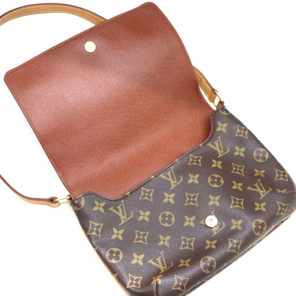 a23 11626 10 Louis Vuitton Musette Tango Shoulder Bag Monogram Canvas