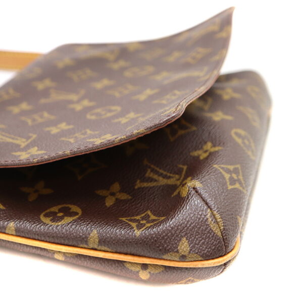 a23 11626 7 Louis Vuitton Musette Tango Shoulder Bag Monogram Canvas