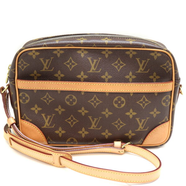 a23 11714 1 Louis Vuitton Trocadero 27 Shoulder Bag Monogram Canvas Brown