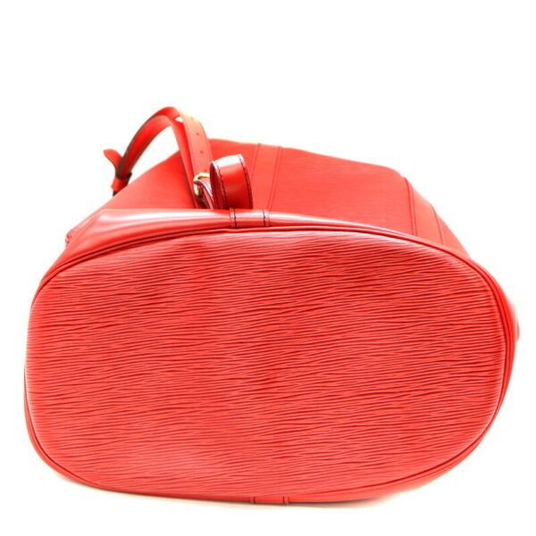 a23 1183 5 Louis Vuitton Randonnée GM Shoulder Bag Epi Leather Red