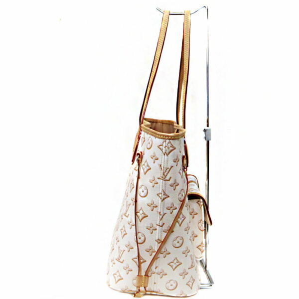 a23 2495 4 Louis Vuitton Neverfull MM Tote Bag Monogram Canvas Beige