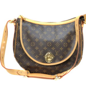 a23 251 1 Louis Vuitton Syracuse Damier Azur Shoulder Bag