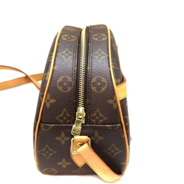 a23 3673 4 Louis Vuitton Blois Shoulder Bag Monogram Canvas Brown