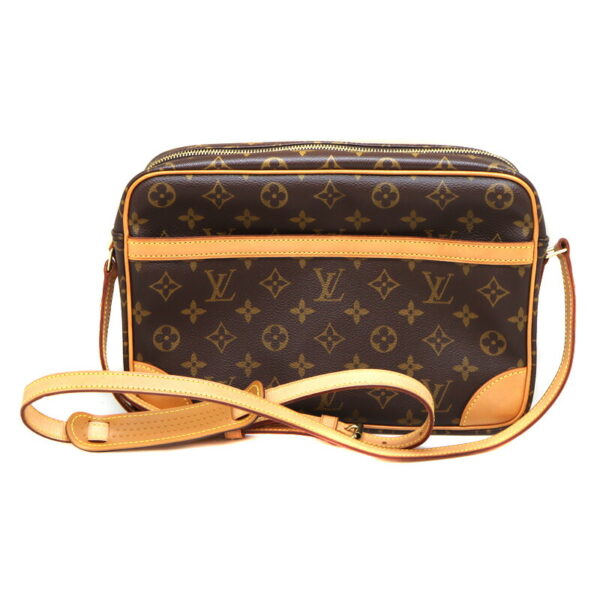 a23 4194 1 Louis Vuitton Trocadero 30 Shoulder Bag Monogram Canvas Brown