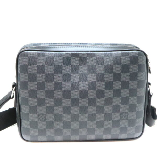 a23 4292 2 Louis Vuitton Trocadero Messenger PM Damier Graphite