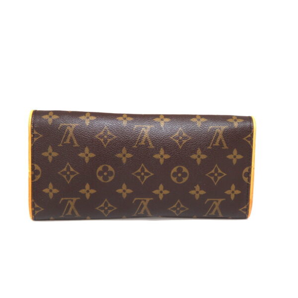 a23 4477 2 Louis Vuitton Pochette Twin GM Shoulder Bag Monogram Canvas Brown