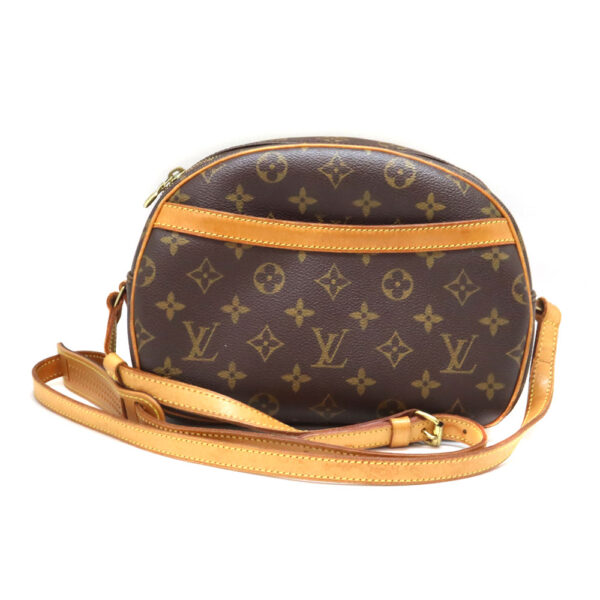 a23 5412 1 Louis Vuitton Blois Shoulder Bag Monogram Canvas Brown