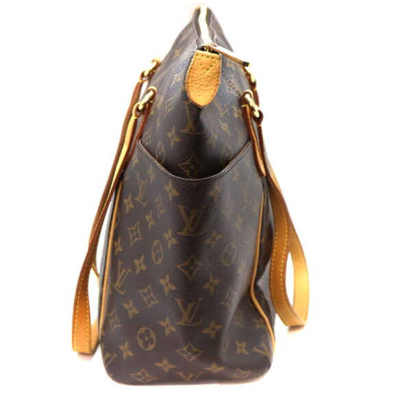 a23 7144 3 Louis Vuitton Totally MM Monogram Canvas Tote Bag Brown