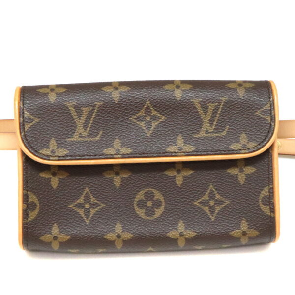 a23 8258 1 Louis Vuitton Pochette Florentine Monogram Canvas Belt XS Brown