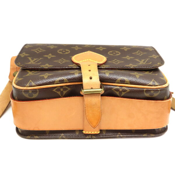 a23 9358 5 Louis Vuitton Cartesiere 22 Shoulder Bag Monogram Brown