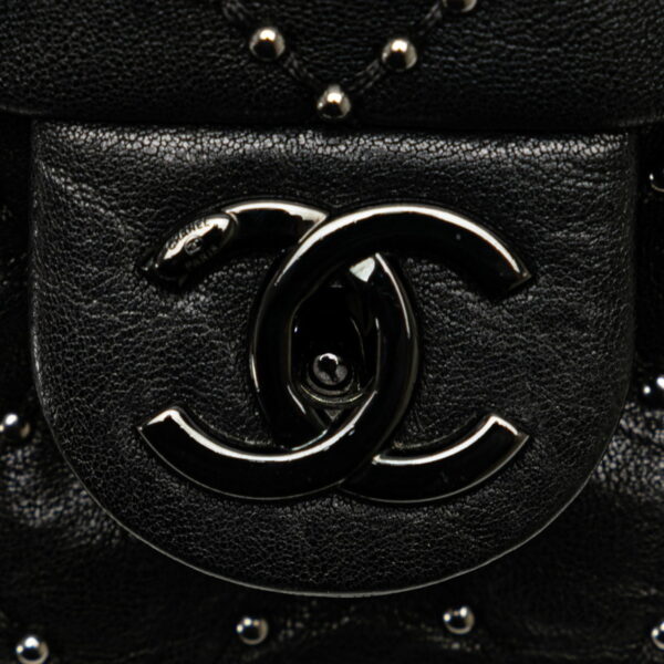 akxv166pj1zznj4j 8 Chanel Mini Matelasse Studded Chain Shoulder Bag Lambskin Black