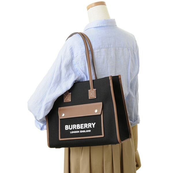 bb8057600 4 Burberry Horseferry Tote Bag