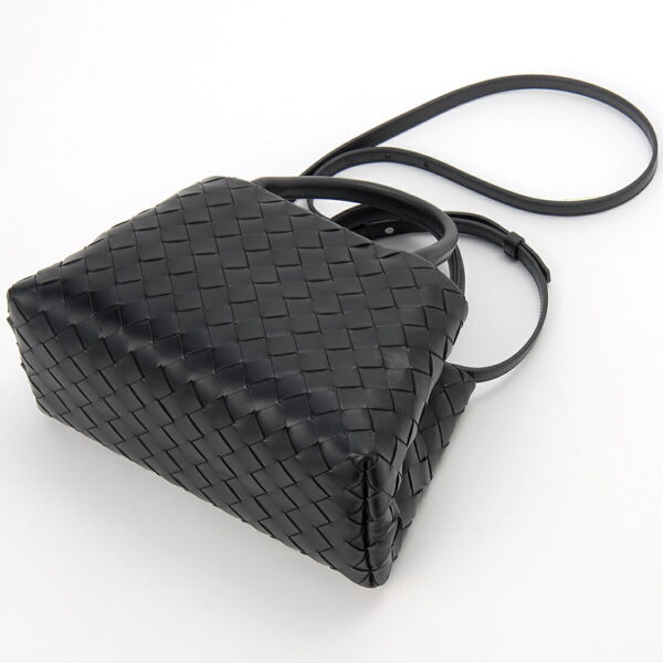 bv607326vcpp18803 1 Bottega Veneta Handbag