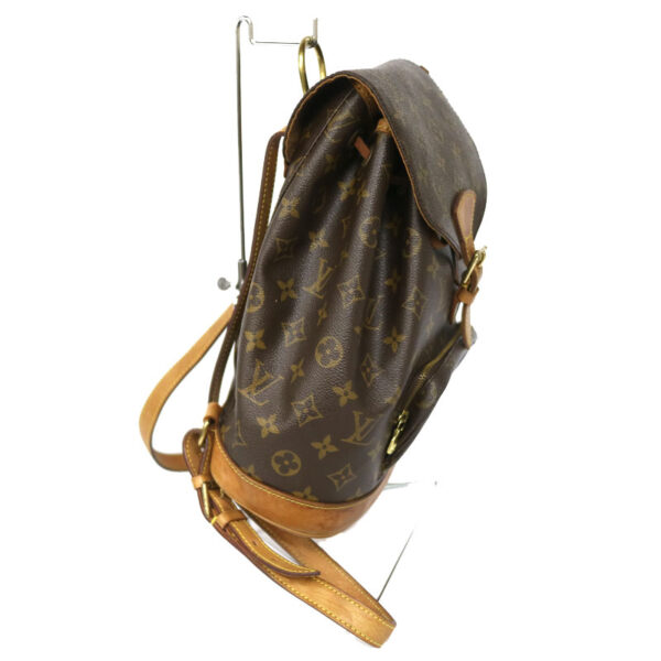 c21 12 3 Louis Vuitton Monsouris MM Backpack Monogram Brown