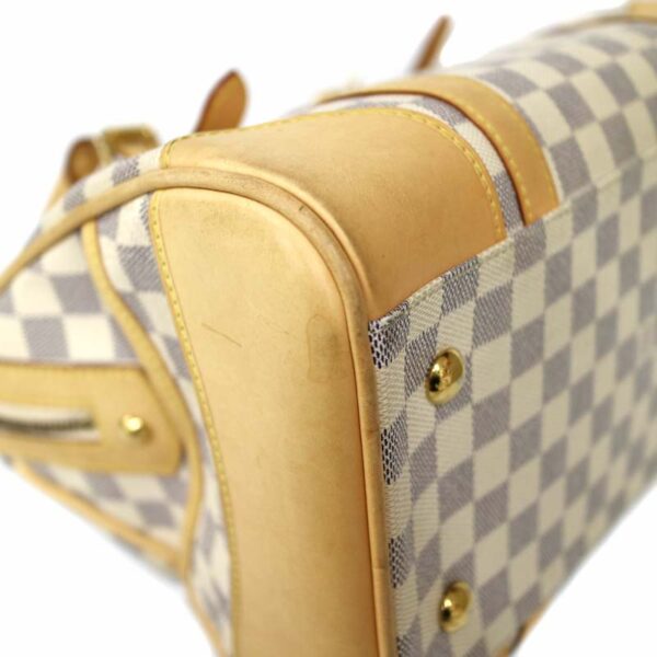 c21 1304 4 Louis Vuitton Barclay Handbag Damier White