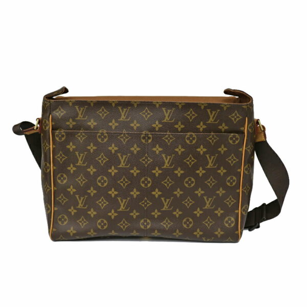 c21 1307 10 Louis Vuitton Aves Shoulder Bag Monogram Canvas Brown