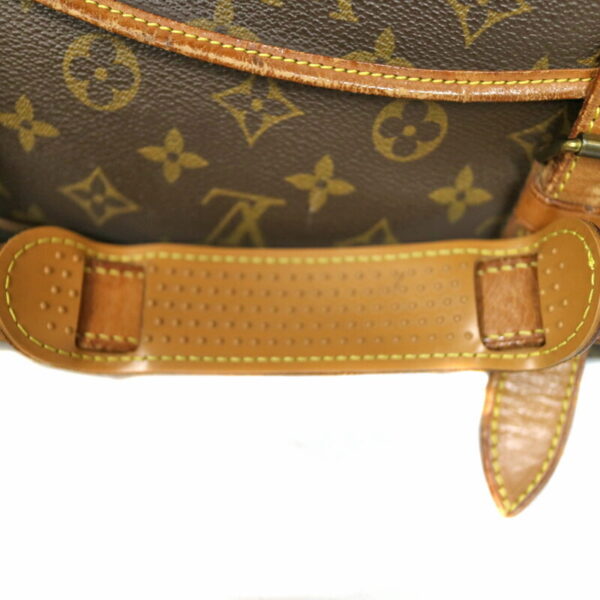 c21 1936 9 Louis Vuitton Saumur 43 Shoulder Bag Monogram Brown