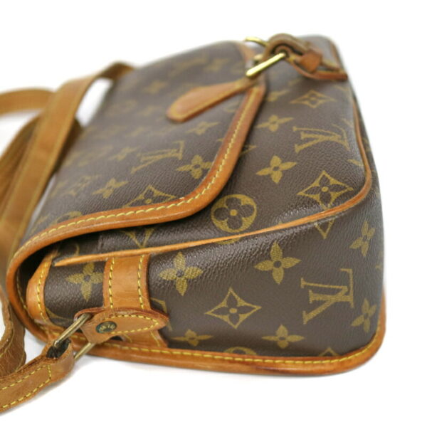 c21 1985 5 Louis Vuitton Sologne Shoulder Bag Monogram Brown