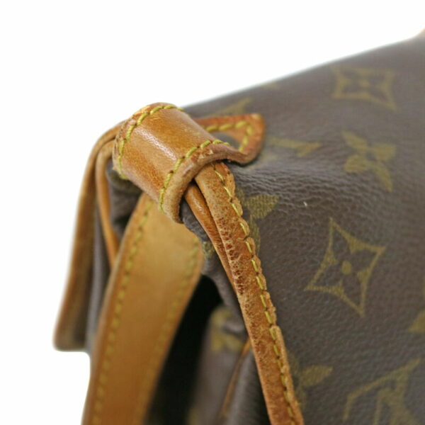 c21 3616 4 Louis Vuitton Saumur 30 Shoulder Bag Monogram Canvas Brown