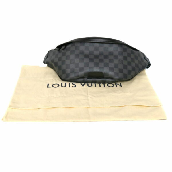 c21 3658 10 Louis Vuitton Waist Pouch Damier Graphite Black Gray