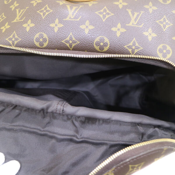 c21 5185 13 Louis Vuitton Evasion Bag Monogram Canvas Brown