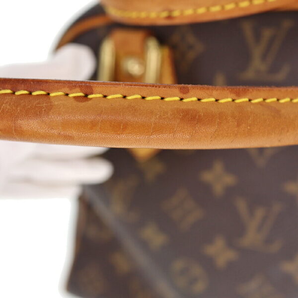 c21 5437 12 Louis Vuitton Manhattan PM Handbag Monogram Canvas Brown