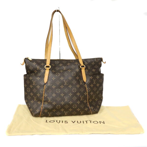 c21 6274 7 Louis Vuitton Totally MM Tote Bag Monogram Canvas Brown