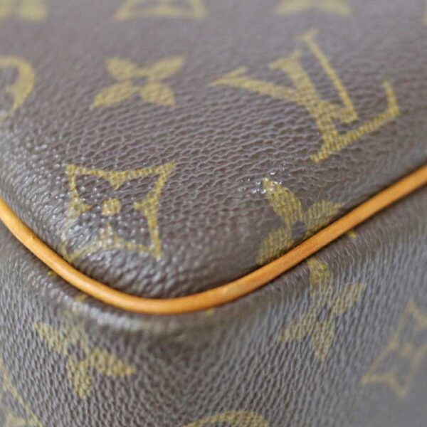 c22 2714 5 Louis Vuitton Deauville Vanity Handbag Monogram