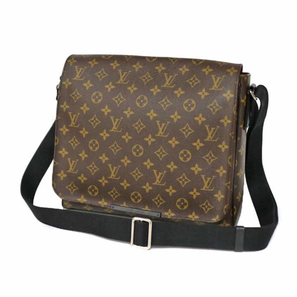 c22 2803 1 Louis Vuitton District MM Shoulder Bag Damier Leather Brown