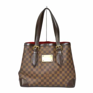 c22 2807 1 Louis Vuitton Saint Cloud Shoulder Bag Monogram