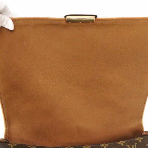 c22 3113 16 Louis Vuitton Aves Shoulder Bag Monogram Canvas Brown