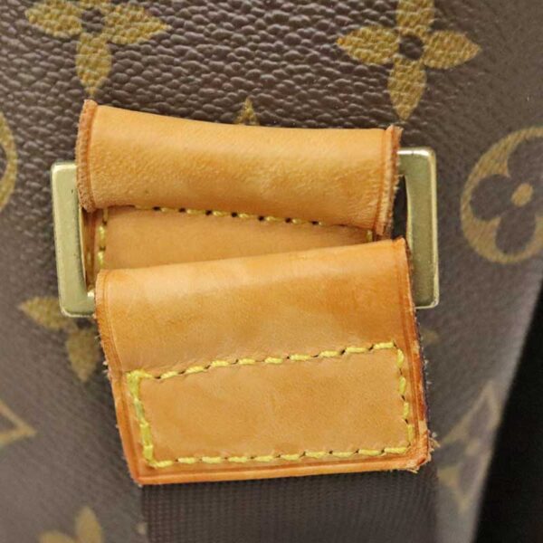 c22 3113 4 Louis Vuitton Aves Shoulder Bag Monogram Canvas Brown