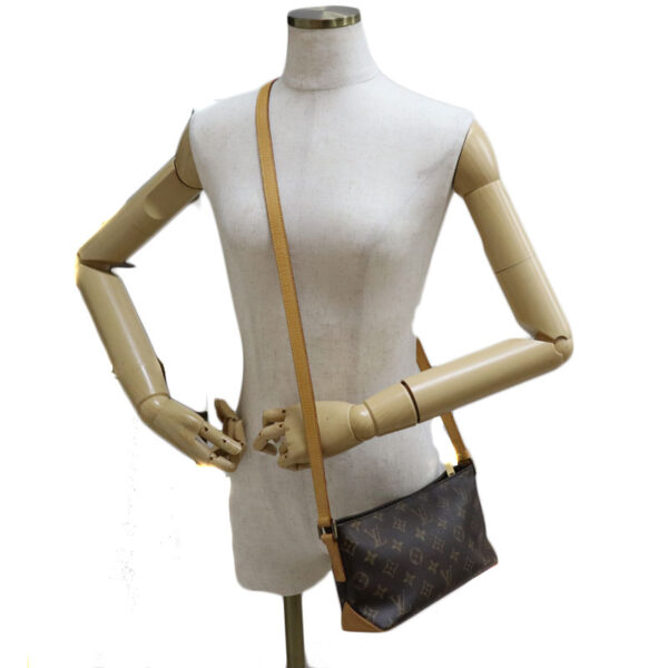 c22 3441 7 Louis Vuitton Trotter Shoulder Bag Monogram Canvas Brown