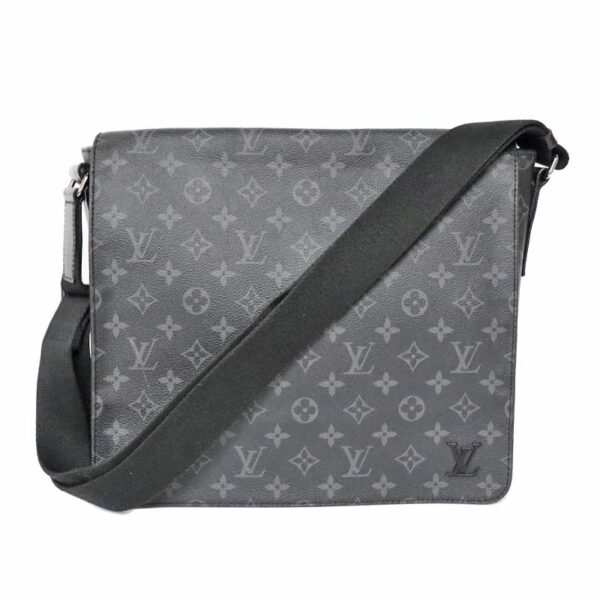 c22 3798 1 Louis Vuitton District MM Shoulder Bag Monogram Eclipse Gray