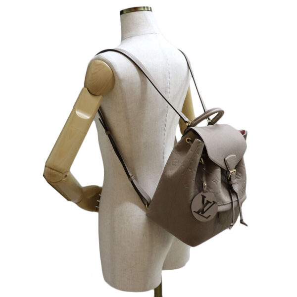 c22 403 15 Louis Vuitton Montsouris PM Rucksack Monogram Empreinte Beige